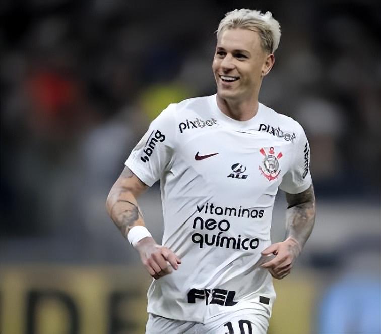 开云官网-鲁能久违强援确定归队参加冬训时间，都有实力踢首发，值得期待